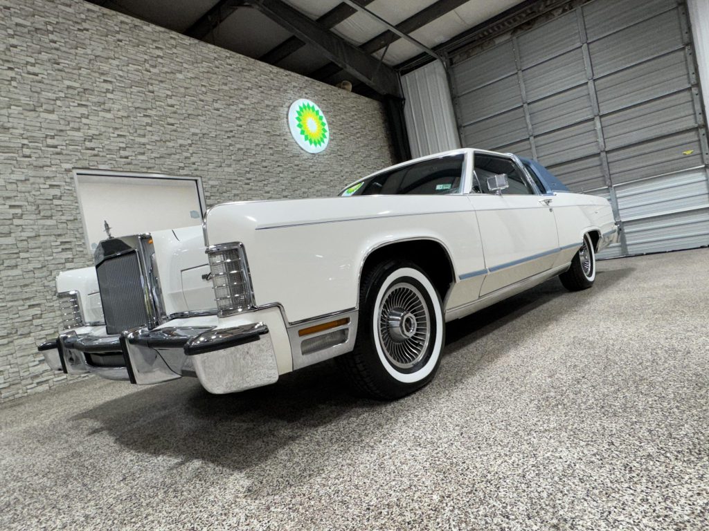 1978 Lincoln Continental Town Coupe