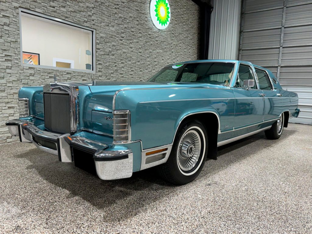 1979 Lincoln Continental Town Car